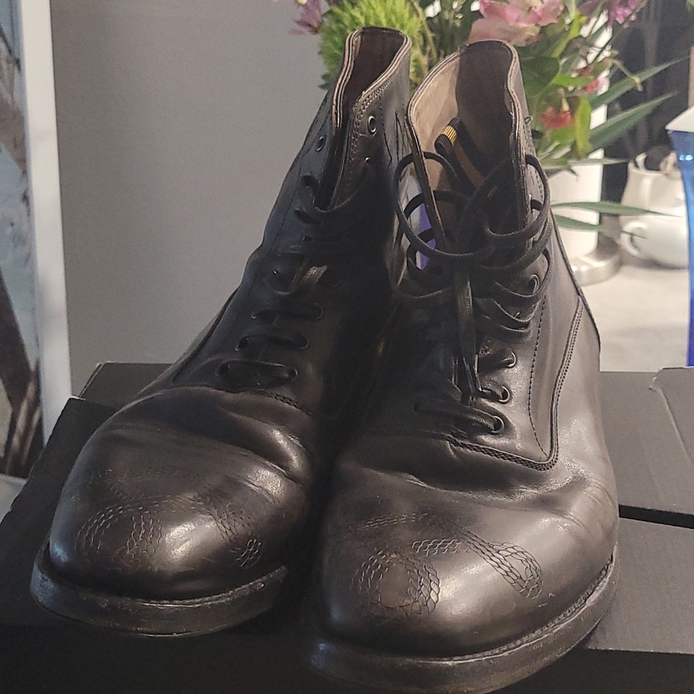 Alexander McQueen boots Italy 42-9us